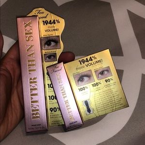 **Brand new**Two faced better then sex mascara